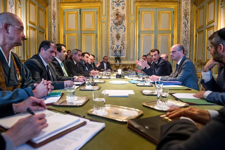 ob_f1013d_macron2-7687777