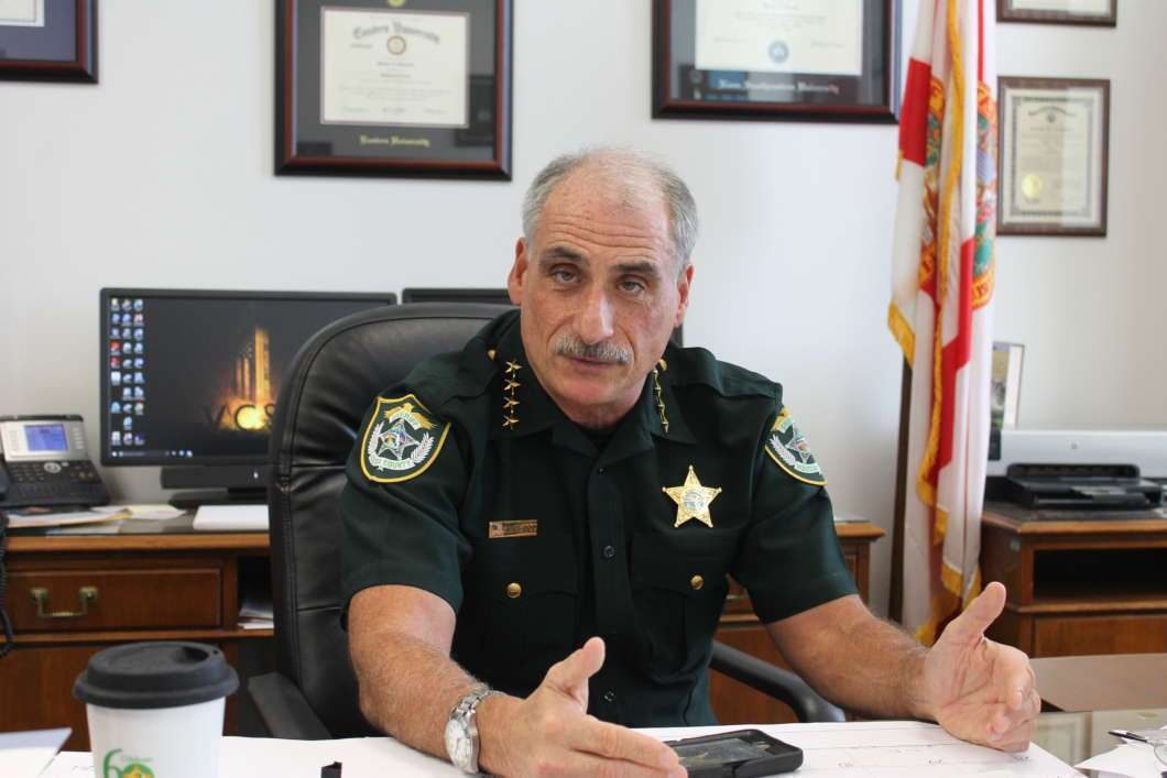 ob_dd7d9e_mike-2623940