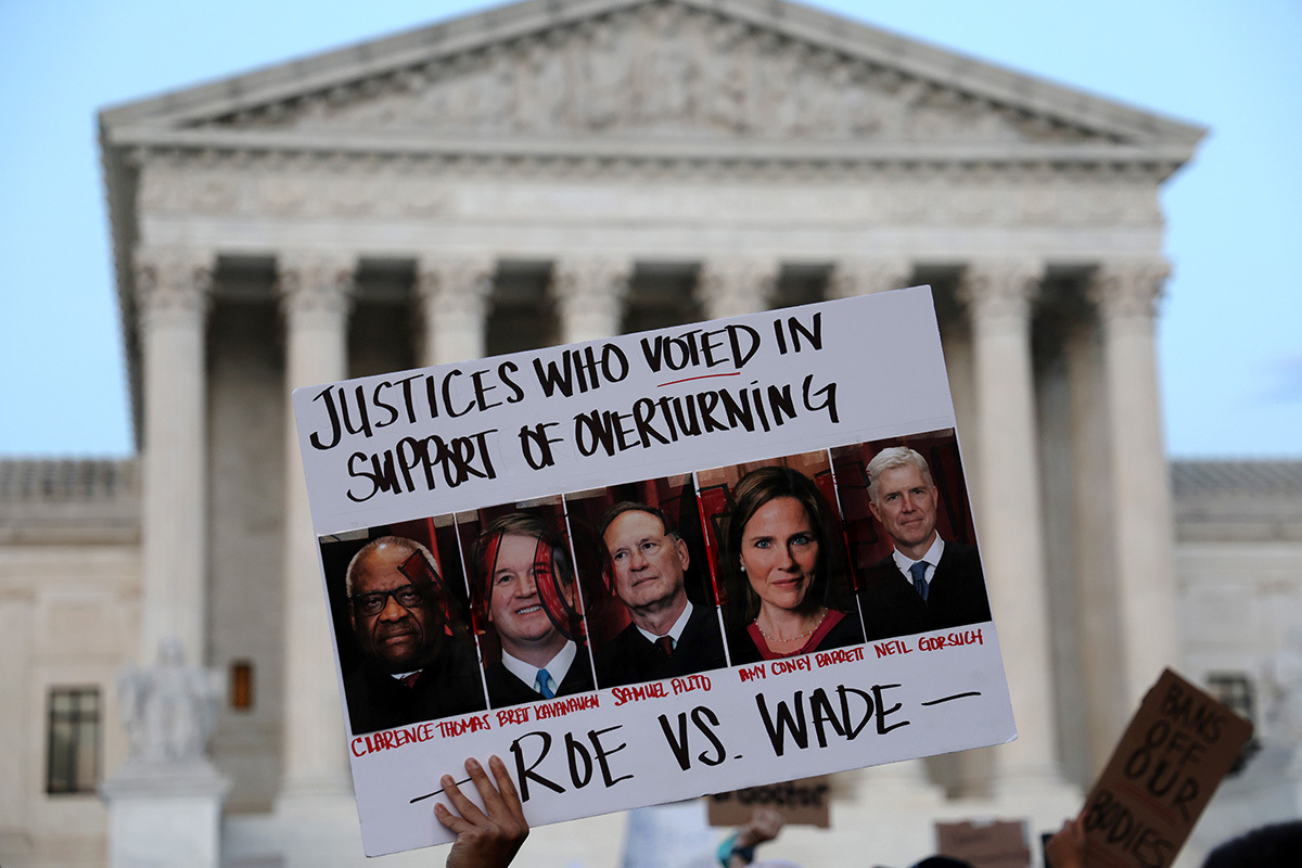 La Cour suprême n'a toujours pas trouvé la fuite de la décision sur l'avortement annulant Roe v. Wade