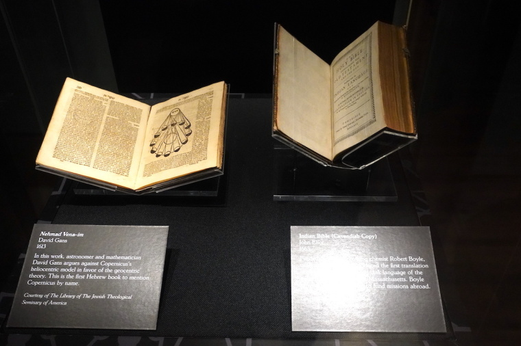Écriture et science : notre univers, nous-mêmes, notre place Musée de la Bible Nouvelle exposition