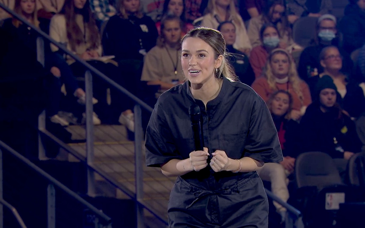Sadie Robertson dit que les chrétiens ne peuvent pas séparer leurs vies personnelles et spirituelles et appelle à la repentance