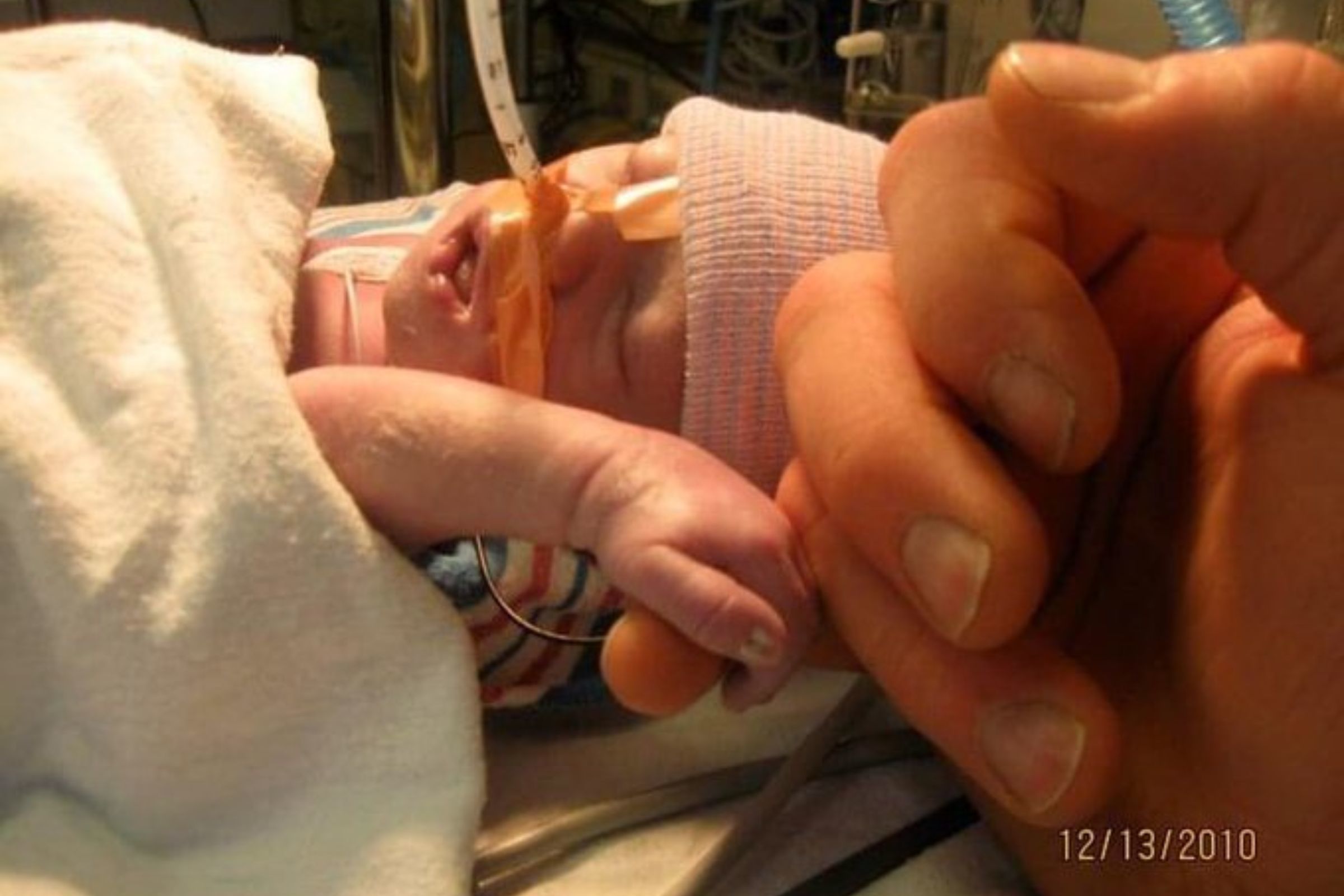 Une mère révèle pourquoi elle a refusé l'avortement après le diagnostic terminal de son bébé : "Ce n'est pas mon droit de prendre la vie de quelqu'un d'autre"