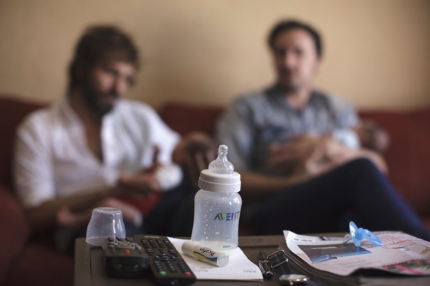 NY paiera 250 000 $ après avoir tenté de fermer une agence d'adoption chrétienne en raison de sa politique sur les couples de même sexe