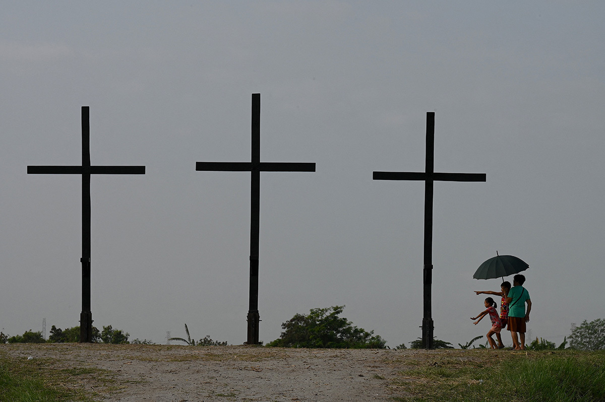 Qu'est-ce que la Semaine Sainte et que symbolise chaque jour ?