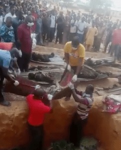 Nigeria : Des terroristes armés tuent 33 chrétiens ; l'évêque appelle l'effusion de sang "l'œuvre des méchants"