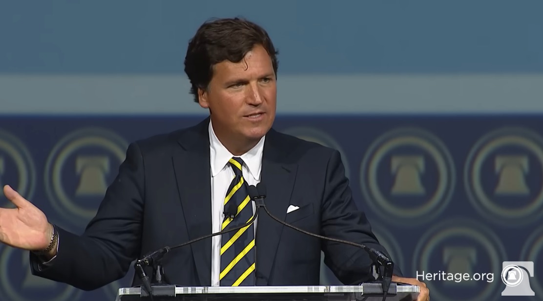 Tucker Carlson : « Nous devrions tous prier » pour l'Amérique