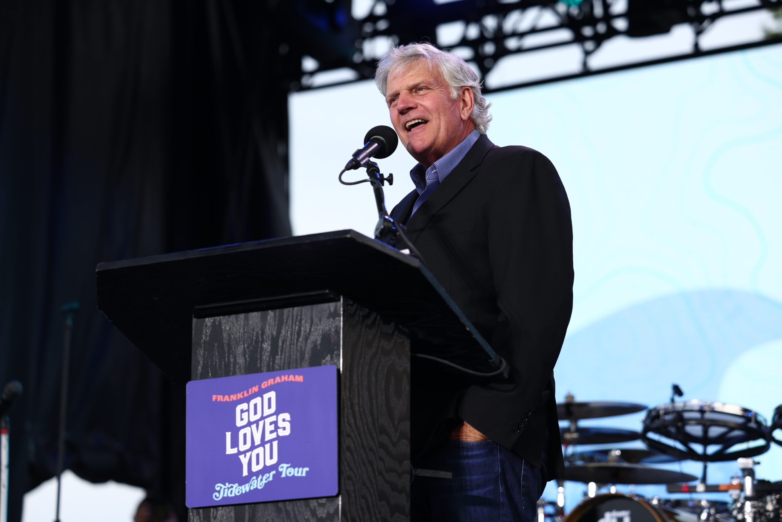 Franklin Graham lance « God Loves You Tour » dans le Maryland : « Nous sommes là pour donner »