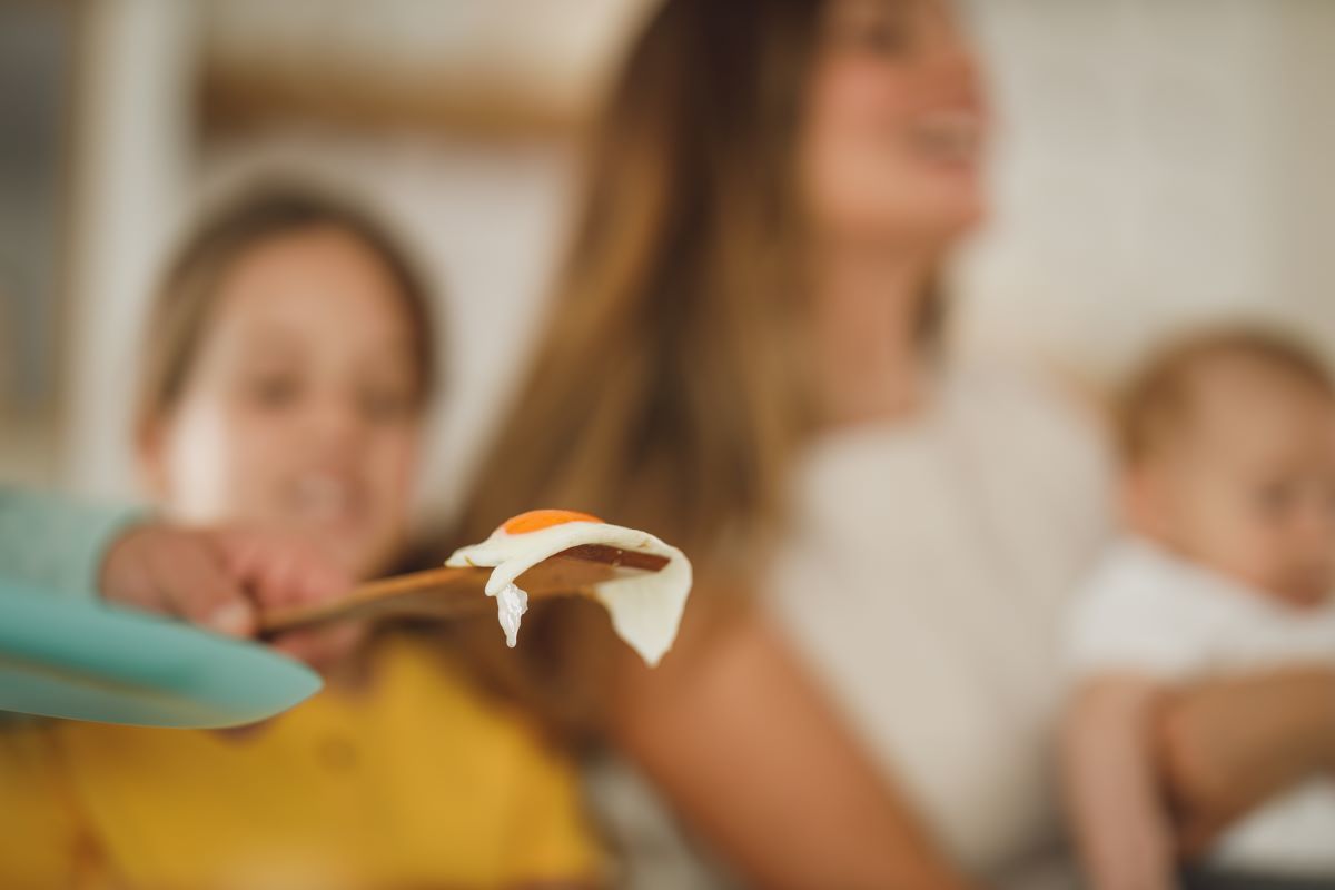 N'oublions pas les belles-mères et les beaux-pères pour célébrer la parentalité