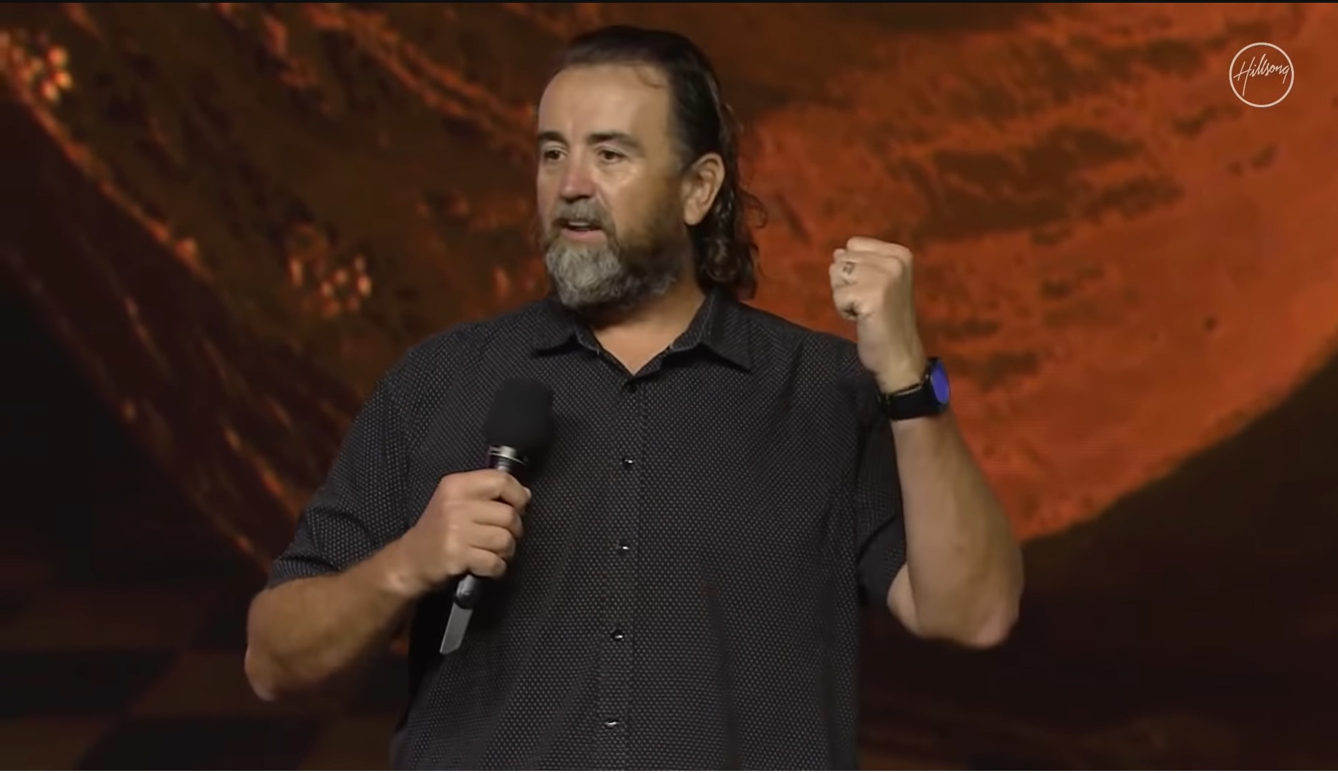 Darren Kitto, de l'église Hillsong, a réclamé 50 000 $ de frais de piscine annuels dans le cadre d'une allocation de logement de 125 000 $: rapport
