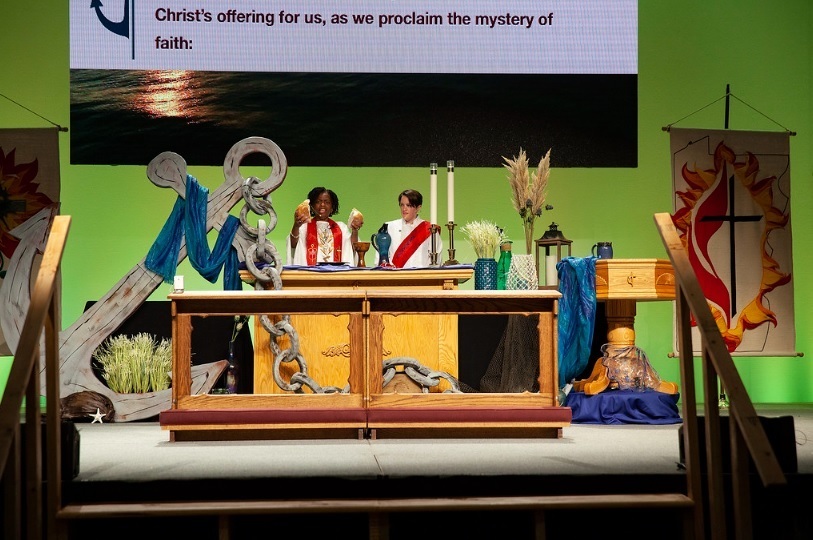 "Travail difficile": près de 300 églises de Pennsylvanie quittent l'UMC à cause du débat sur l'homosexualité
