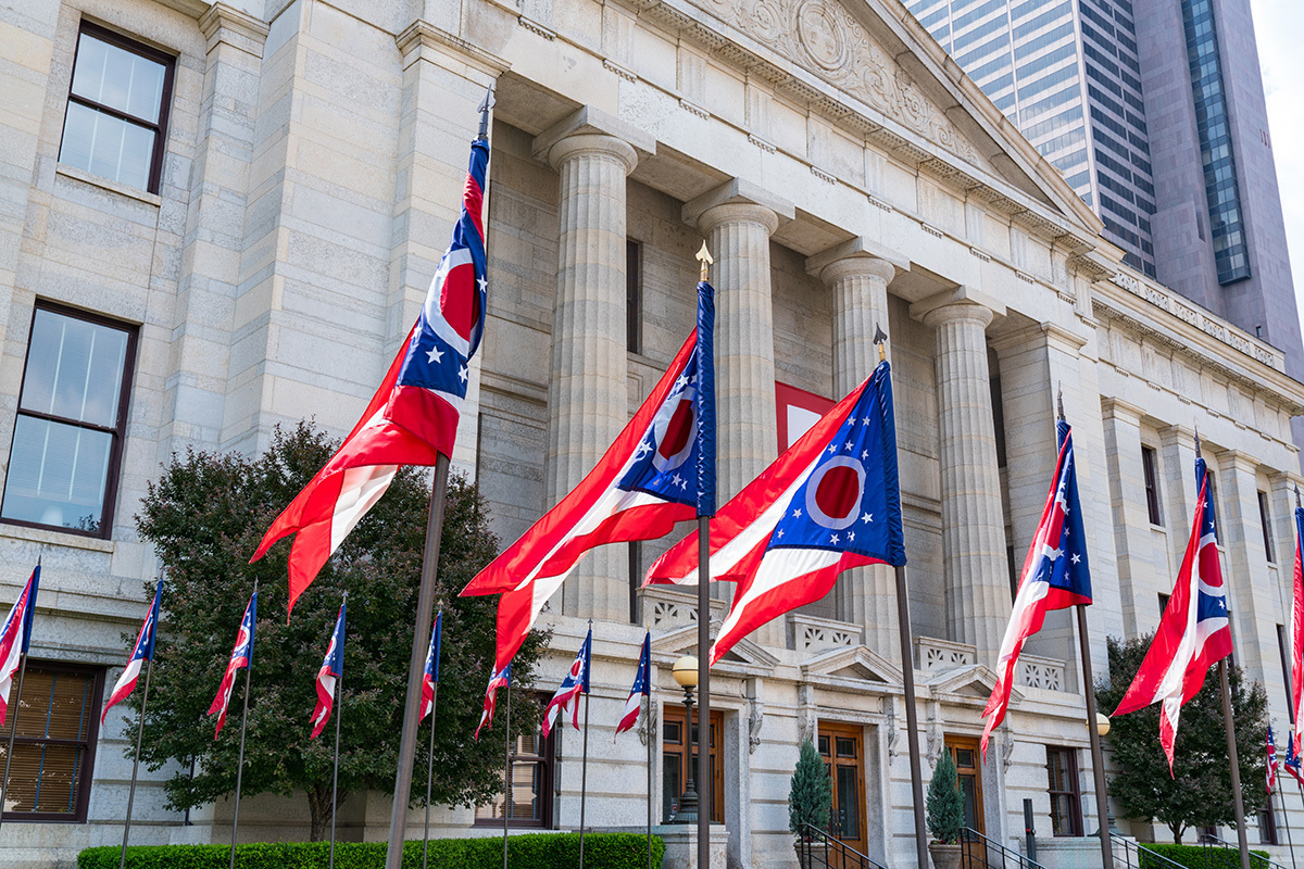 4 réactions aux critiques de l'initiative de vote de l'Ohio disent qu'elles sont "anti-femmes", usurperont les droits des parents