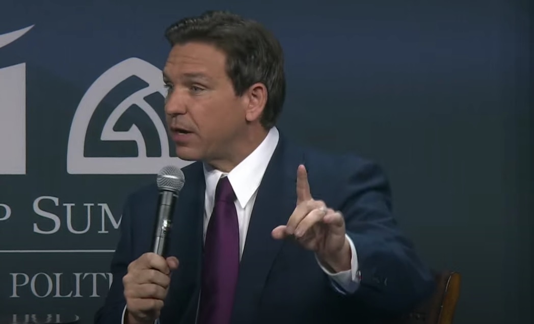 DeSantis s'engage à licencier tout agent du FBI qui harcèle des militants pro-vie s'il est élu président