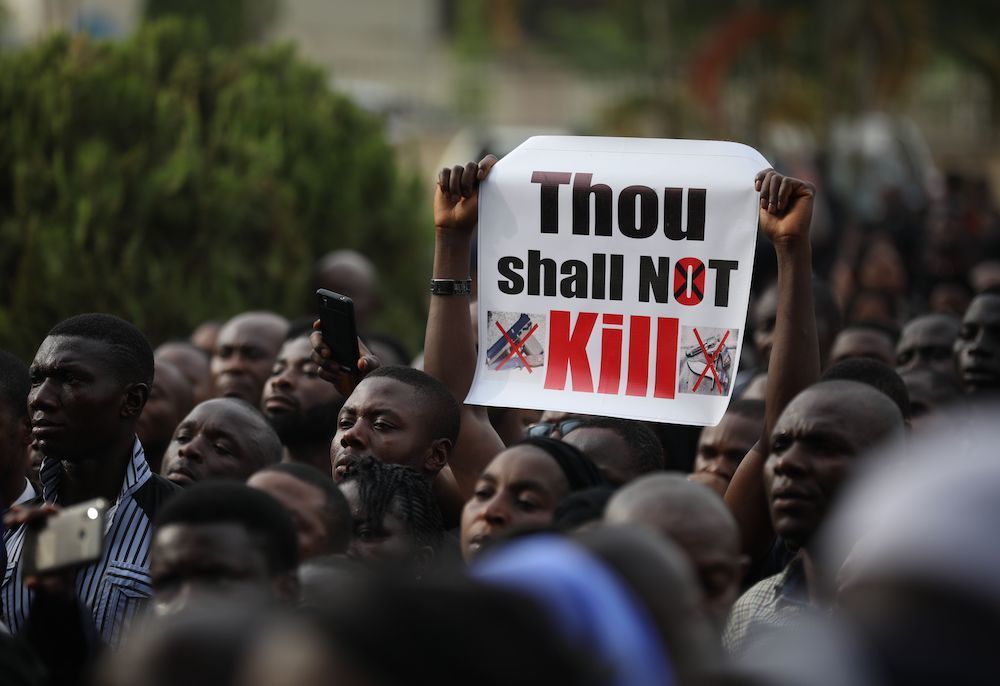 La «conspiration du silence» permet le «génocide» chrétien au Nigeria, déclare un évêque catholique au Congrès