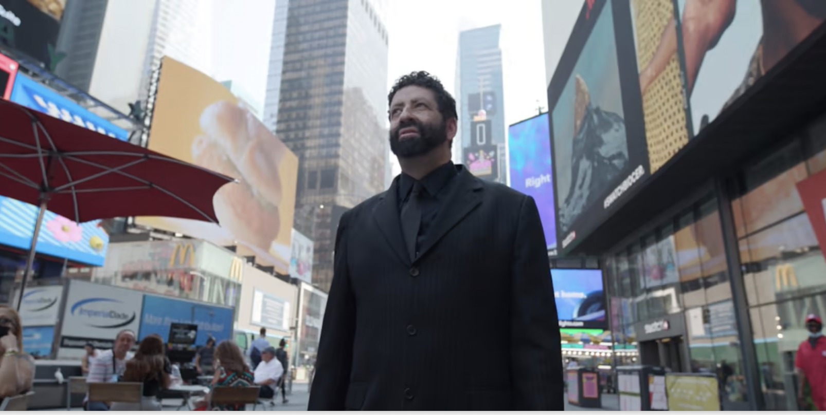 L'auteur Jonathan Cahn parle de "révéler le mystère", des parallèles frappants entre les anciens "dieux" et le chaos actuel