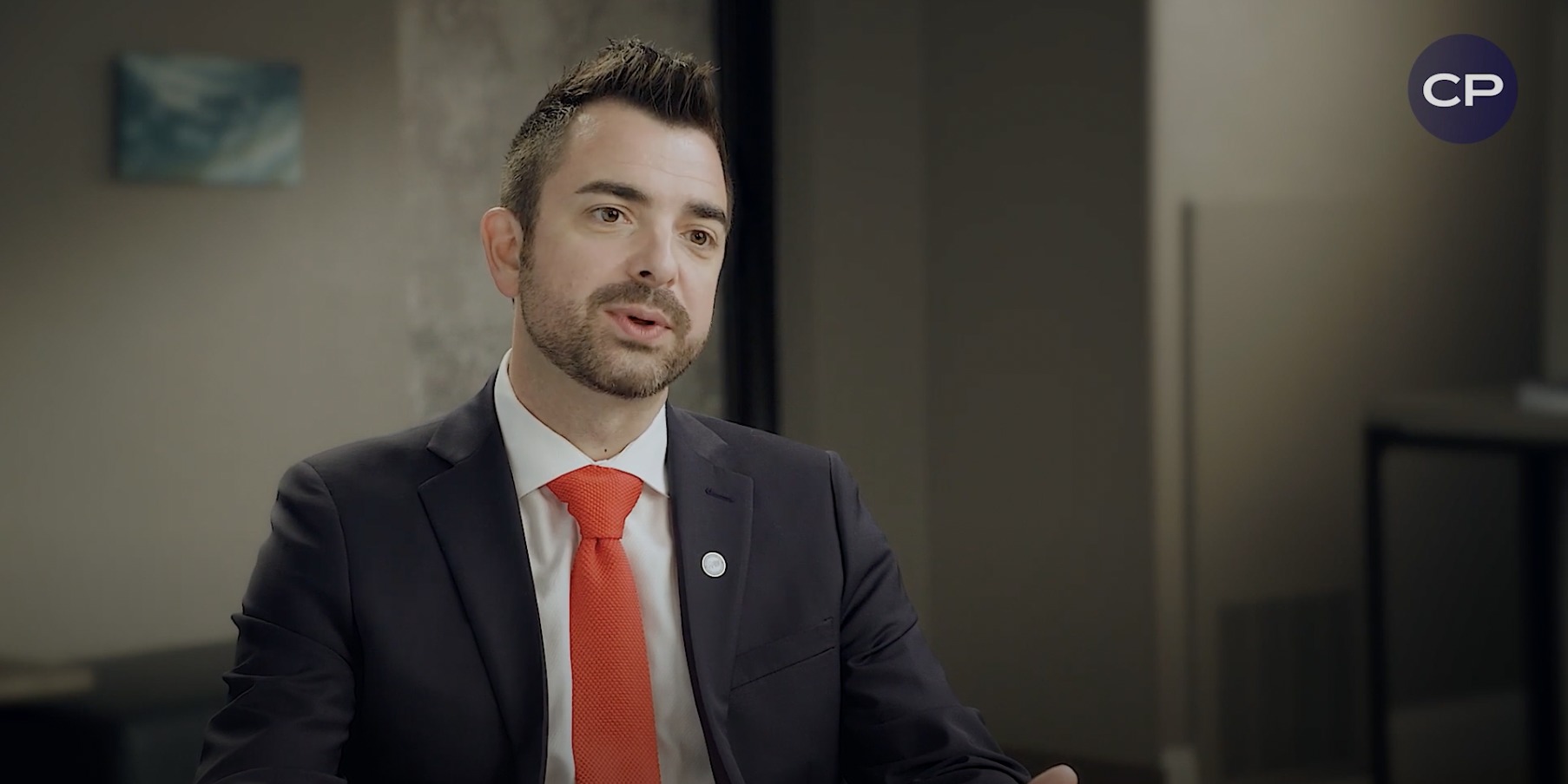 Lucas Miles parle de la menace de la "culture éveillée" dans les églises, utilisant Jésus à des fins de propagande