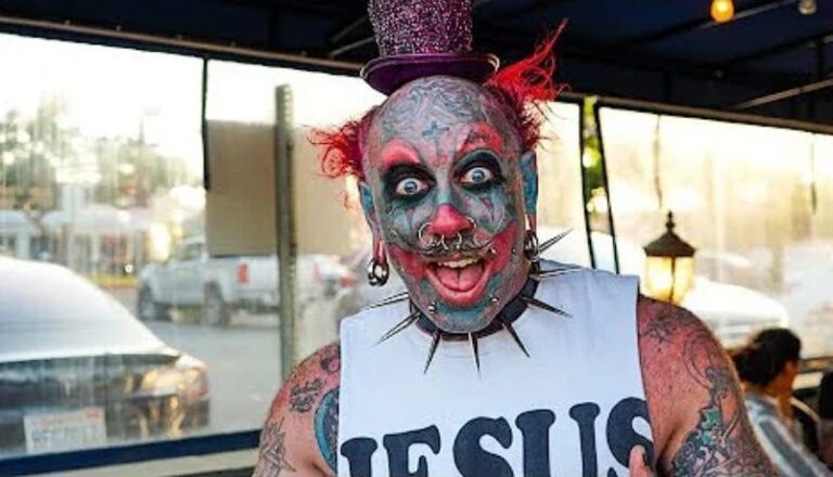 Un pasteur californien partage la chaire avec un clown barbier et déclare que son témoignage a un impact sur les jeunes pour Christ