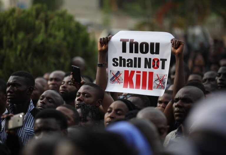Un tribunal nigérian affirme le droit de se convertir de l’islam au christianisme