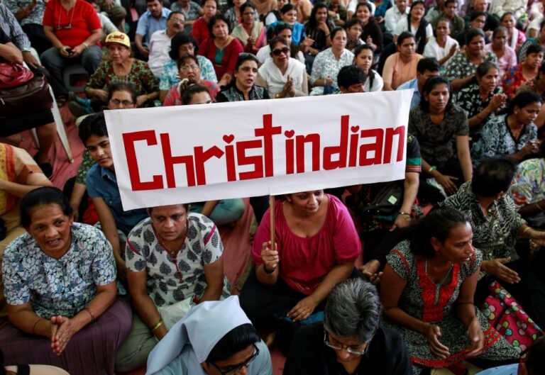 Des pasteurs et des membres d&rsquo;église arrêtés pour de fausses allégations selon lesquelles ils incitaient à des « conversions » religieuses