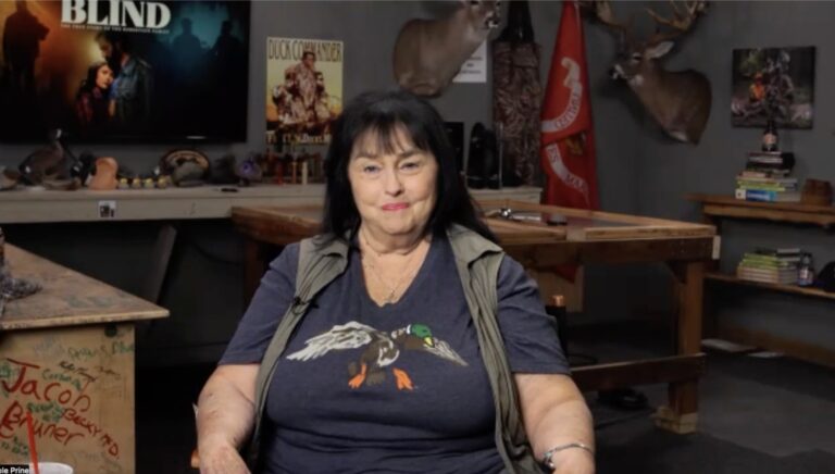 Miss Kay Robertson détaille que Satan avait eu Phil pendant 10 ans avant qu&rsquo;il ne se rende au Christ.