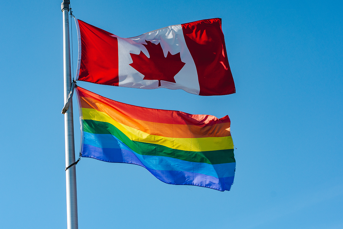 Une ville canadienne approuve un amendement visant à interdire les mots et les gestes susceptibles d'offenser les personnes LGBT