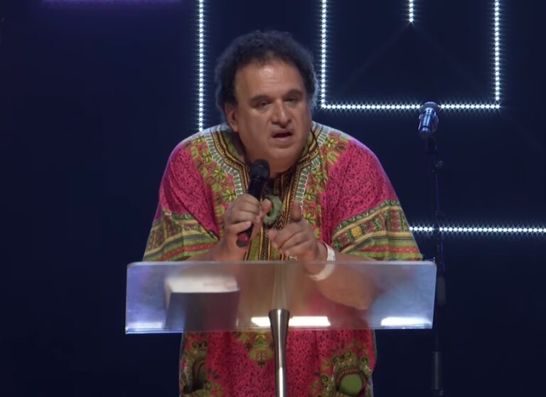 L&rsquo;Église d&rsquo;Angleterre étaye les allégations d&rsquo;abus contre l&rsquo;éminent fondateur du ministère de la jeunesse