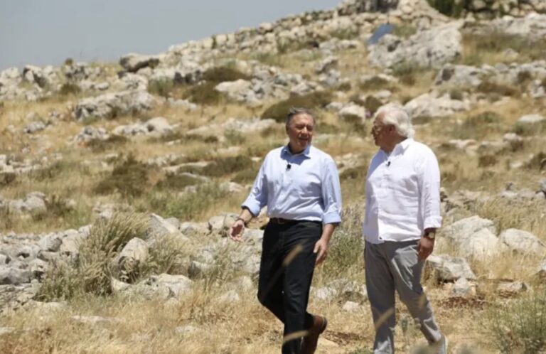 Mike Pompeo affirme qu&rsquo;Israël est « profondément lié » à la foi chrétienne et explique comment la terre a approfondi sa marche spirituelle