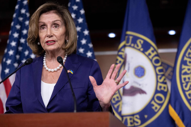 Nancy Pelosi dit qu&rsquo;elle est candidate à sa réélection en 2024