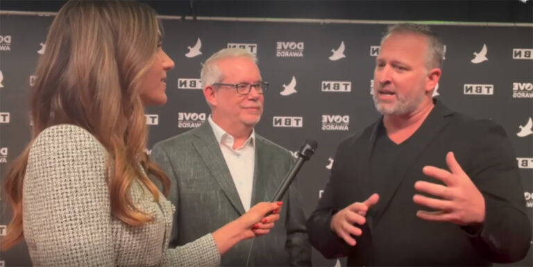 Les showrunners de « The Chosen » expriment leur soutien à Israël au milieu d&rsquo;attaques « déchirantes » : « Nous sommes une série juive »
