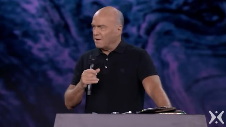 « Attachez votre ceinture » : le pasteur Greg Laurie parle de la réalisation potentielle des prophéties bibliques dans la guerre entre Israël et le Hamas