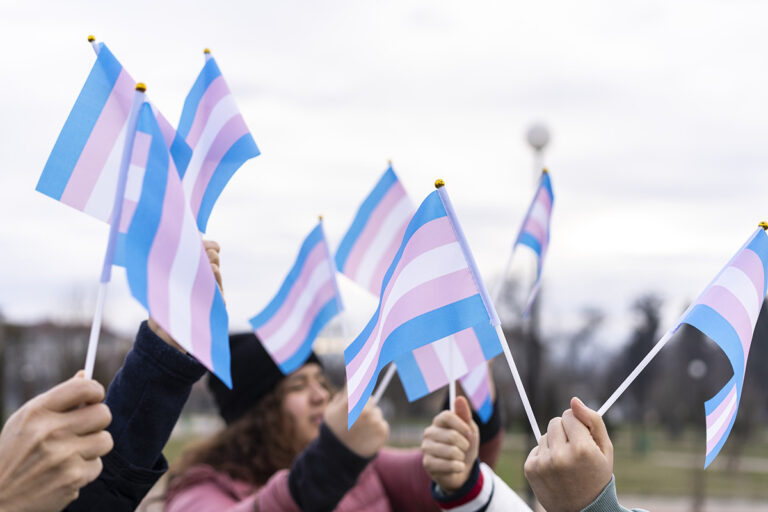Le Kentucky et le Tennessee peuvent interdire les opérations de changement de sexe et les bloqueurs de puberté pour les mineurs : cour d&rsquo;appel