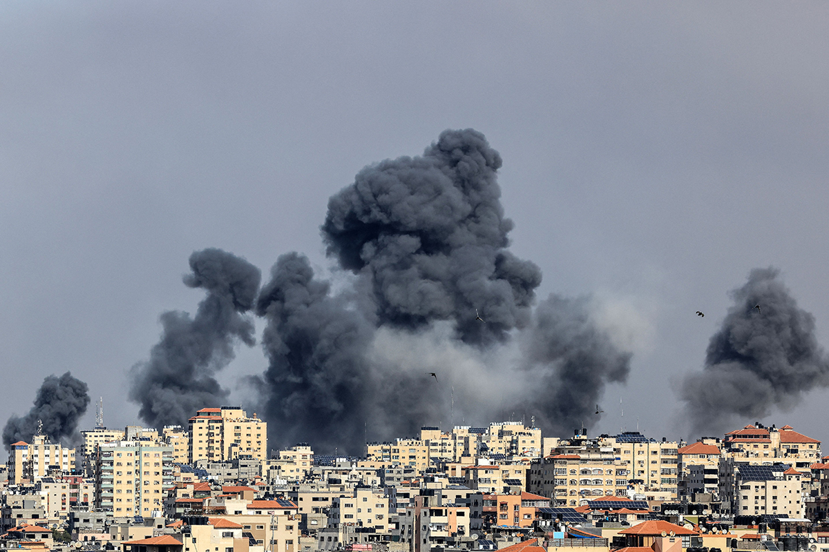 Les chrétiens palestiniens accusent les dirigeants des églises occidentales de complicité dans les frappes aériennes à Gaza