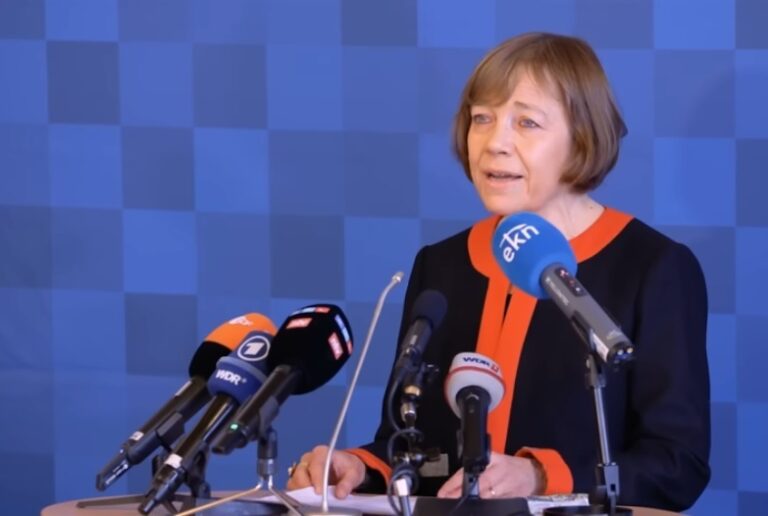 Le chef de l’Église protestante allemande démissionne et nie avoir dissimulé des abus sexuels