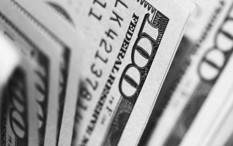 Demandez à Chuck : Surmonter l'infidélité financière et les dettes secrètes de carte de crédit