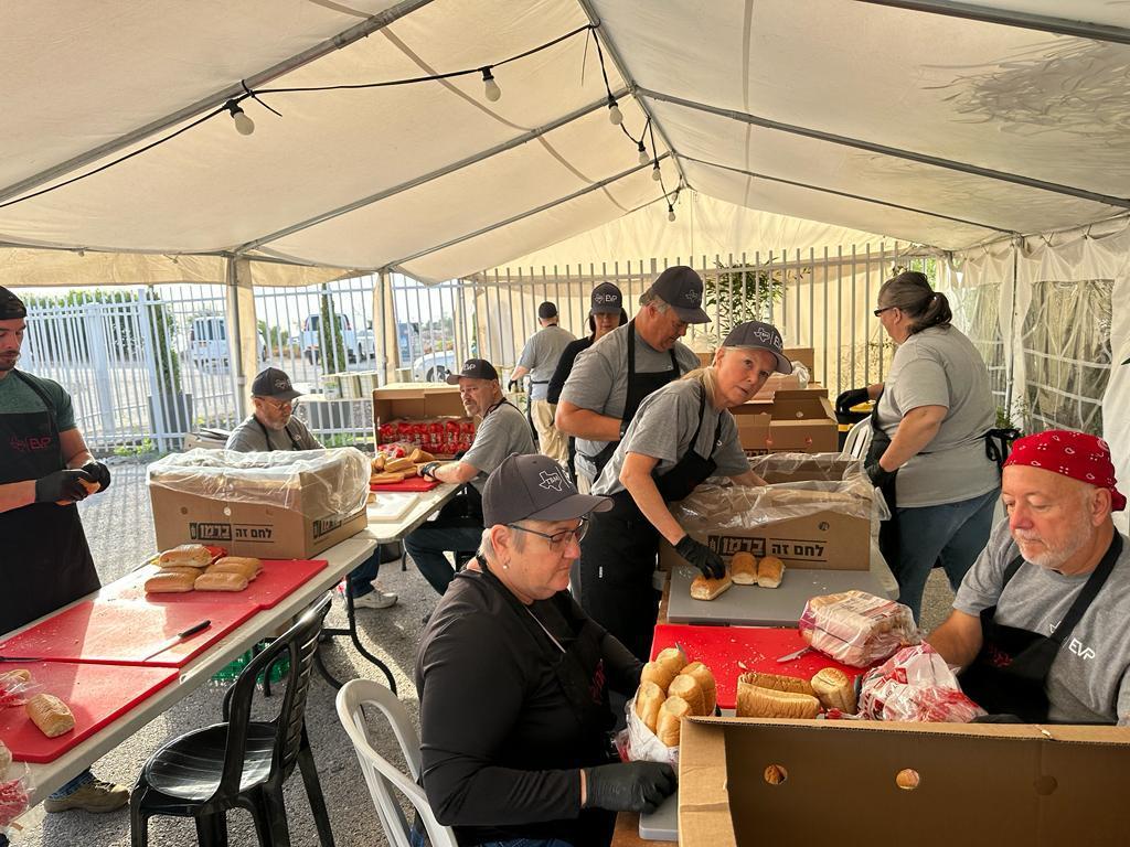 Les baptistes du Texas aident à fournir 100 000 repas alors que la guerre entre Israël et le Hamas se poursuit