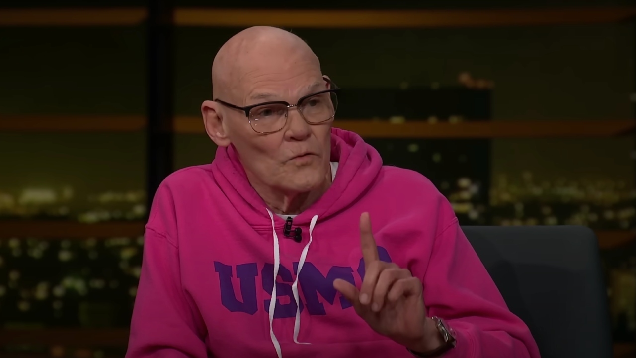 Mike Johnson fustige James Carville pour avoir qualifié les « nationalistes chrétiens » de pires qu'Al-Qaïda : « tordus et honteux »