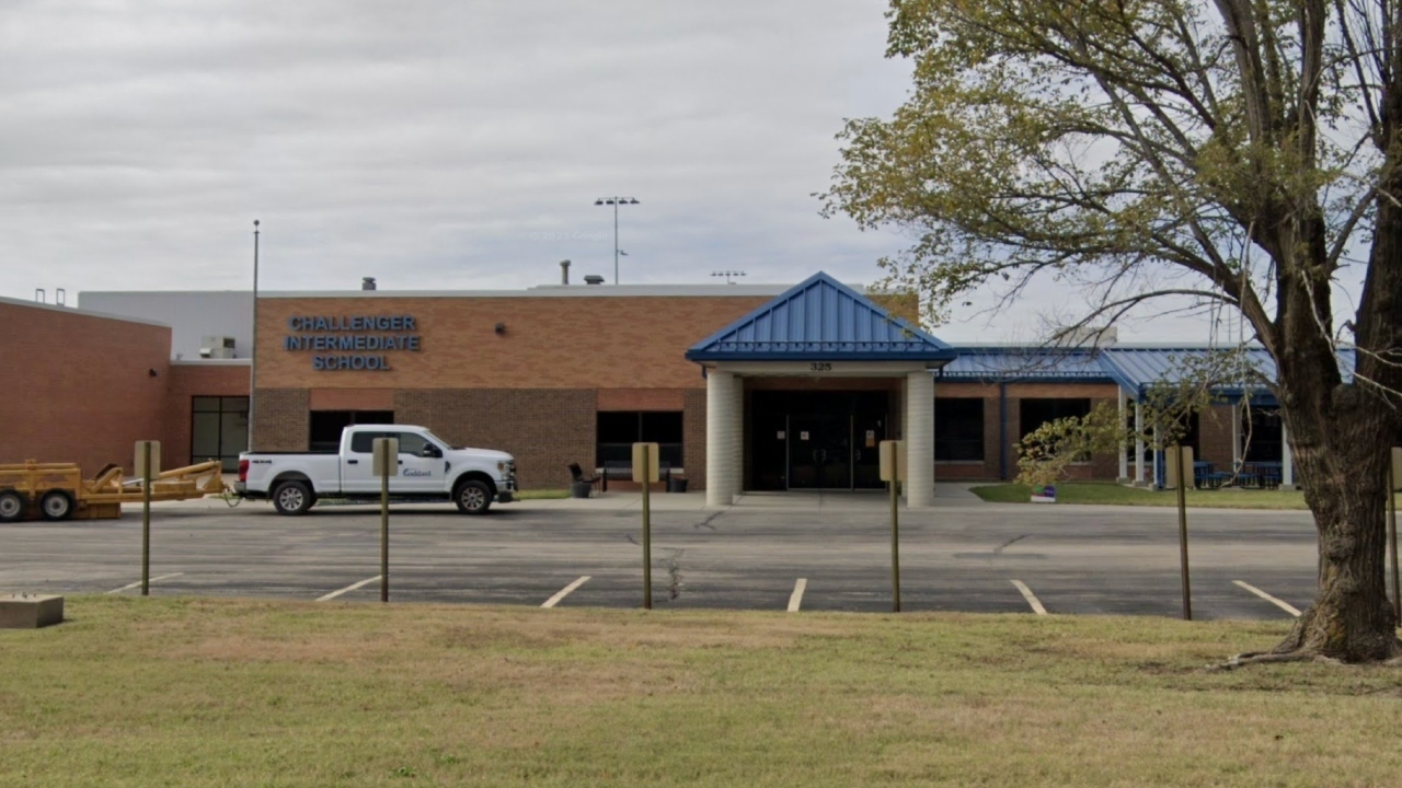 Le district scolaire du Kansas prend des mesures après qu'un groupe athée se soit plaint des chants de louange