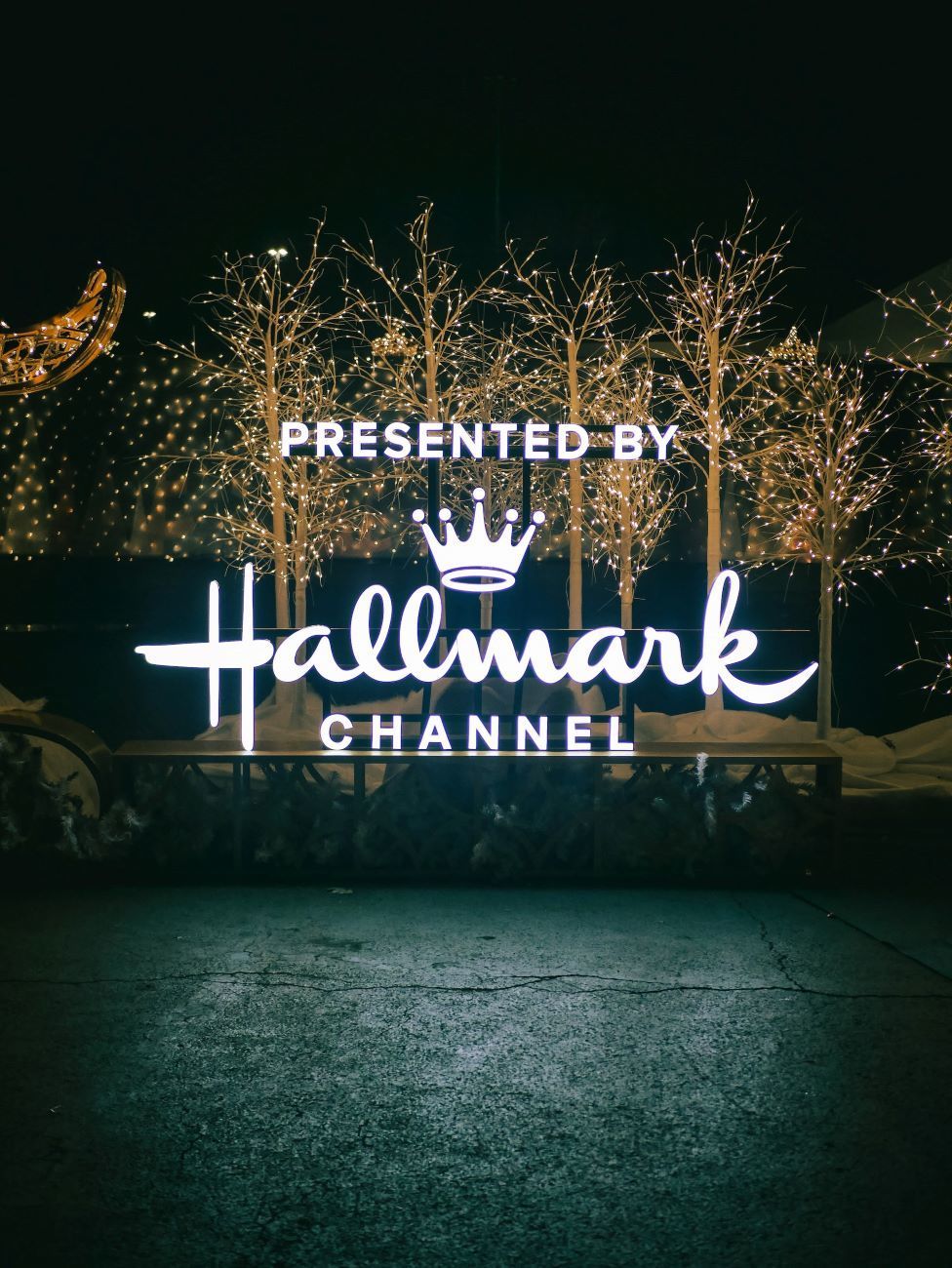 Hallmark se penche sur le contenu LGBT et promet plus d'« inclusion » en 2024