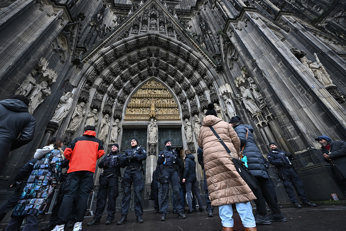 L’Europe en état d’alerte alors que des complots terroristes de Noël ont été déjoués en France, en Allemagne et en Autriche