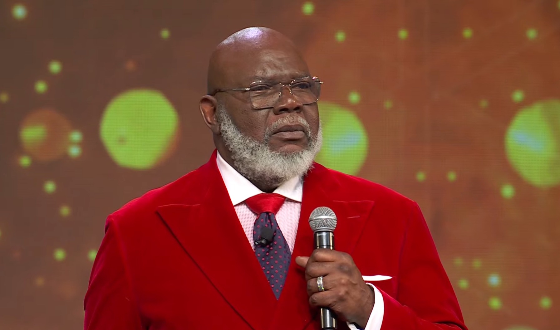TD Jakes : "Si tout était vrai, tout ce que je dois faire c'est me repentir sincèrement de tout mon cœur... mais je ne dois pas me repentir de ça"
