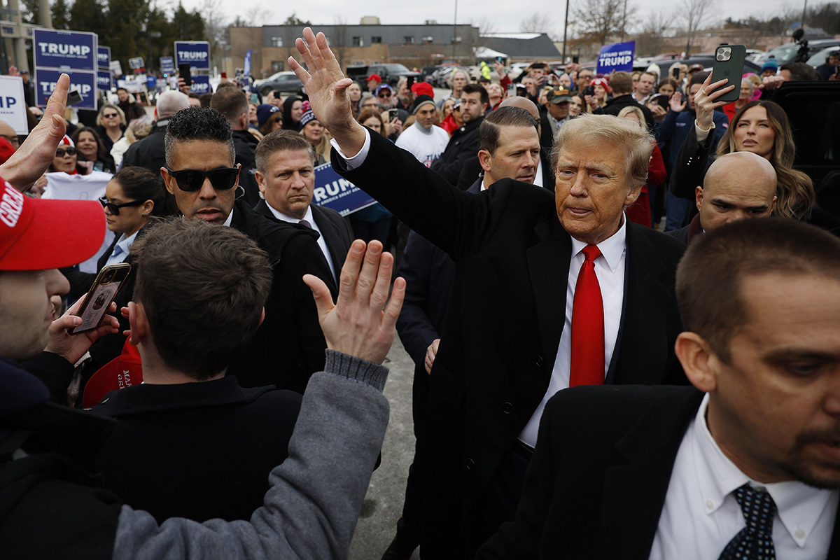 Trump remporte les primaires du New Hampshire et qualifie Nikki Haley d'"imposteuse"