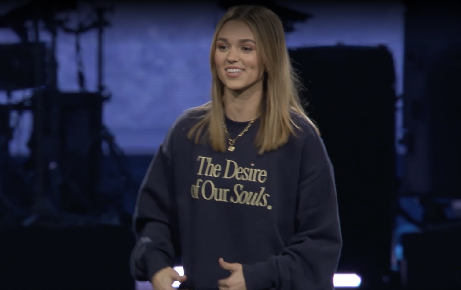 Sadie Robertson Huff donne le coup d'envoi de Passion 2024 en mettant les jeunes au défi de « rester fermes » sur les Écritures