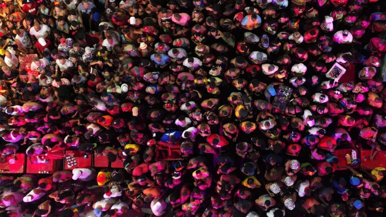 L’avertissement de Carnival Rapture était-il courageux ou inapproprié ? Le Brésil débat de l’eschatologie