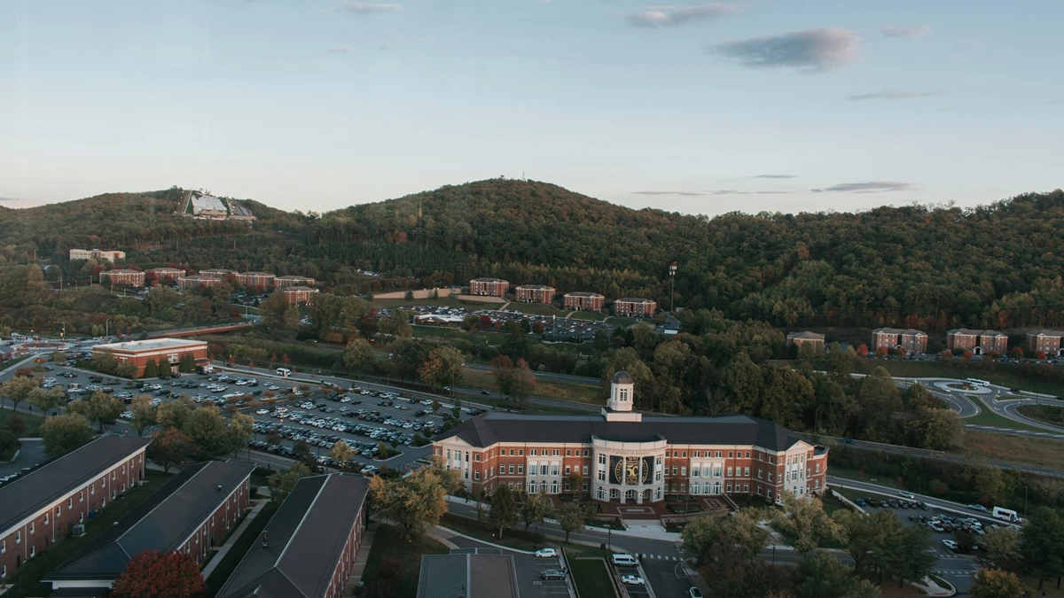 L'Université Liberty condamnée à une amende de 14 millions de dollars pour la sécurité du campus