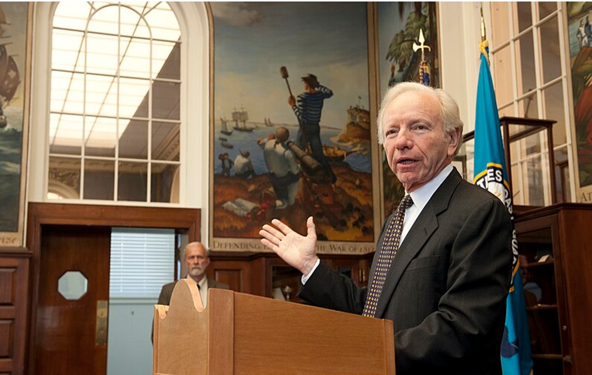 « Un homme de foi fervente » : huit chefs religieux et hommes politiques réagissent à la mort de Joe Lieberman