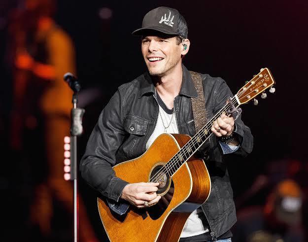 Granger Smith révèle ce qu'il a appris sur la théologie de la souffrance 5 ans après la mort de son fils