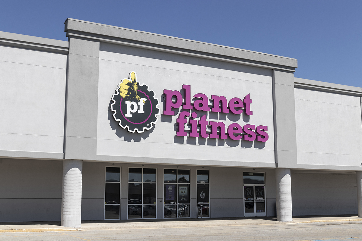 Un homme nu prétendant être trans à Planned Fitness arrêté pour outrage à la pudeur
