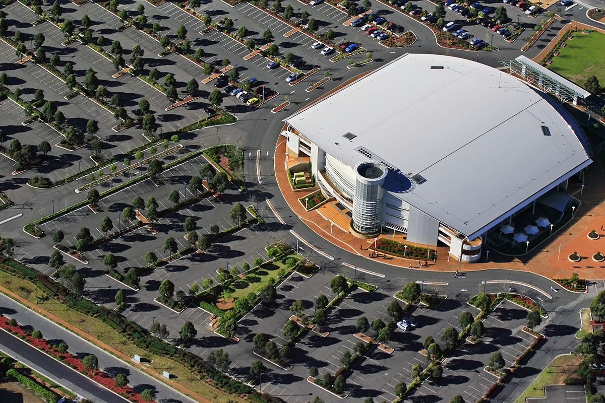 L’Église Hillsong nie avoir tenté de faire taire Anna Crenshaw avec une offre de règlement