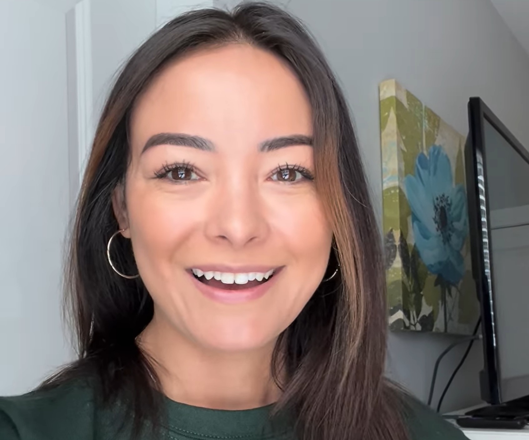 Un homme qui a entendu Mica Miller pleurer avant de se suicider regrette de ne pas l'avoir surveillée et dit qu'elle avait la Bible