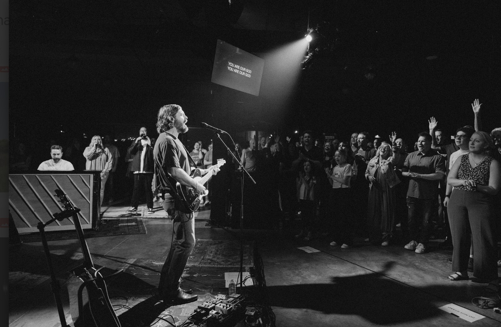 Josh Baldwin de Bethel Music parle de l'utilisation de la musique pour résoudre des problèmes d'actualité à travers une lentille biblique