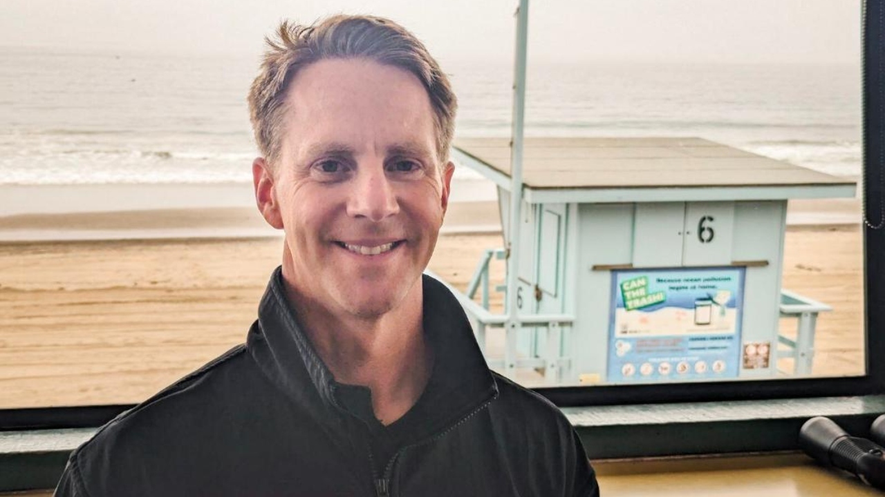 Un sauveteur chrétien poursuit les pompiers du comté de Los Angeles pour le mandat du drapeau de la fierté LGBT
